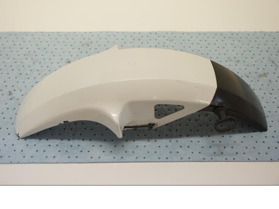 Framsidan på Framskärm från en Suzuki GSX 550 -1985 motorcykel.