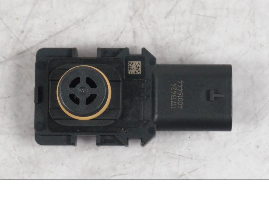 Höger sida på Mapsensor från en Ducati Multistrada V4 -2024 motorcykel.