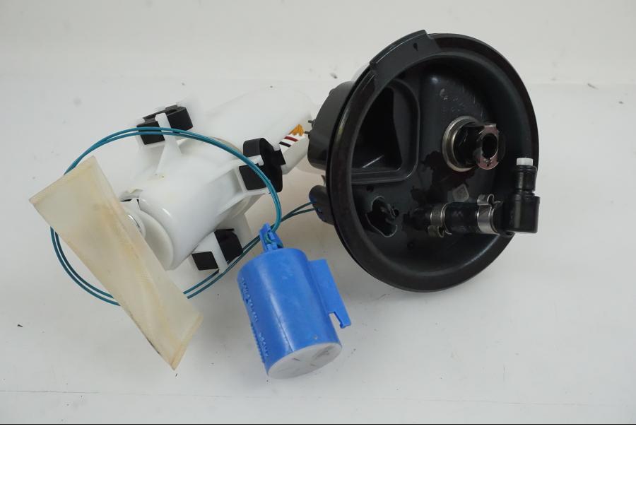 Framsidan på Bensinpump insprut från en BMW R Ninet -2017 motorcykel.