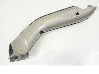 Höger sida på Styrkåpa från en BMW K 1200 LT -2004 motorcykel.