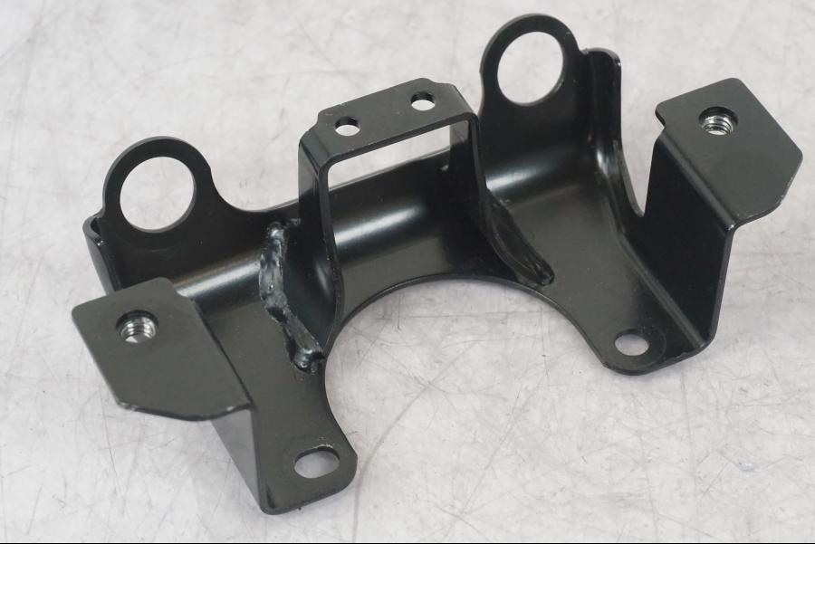 Framsidan på Baklampfäste från en Yamaha MT-09 -2016 motorcykel.