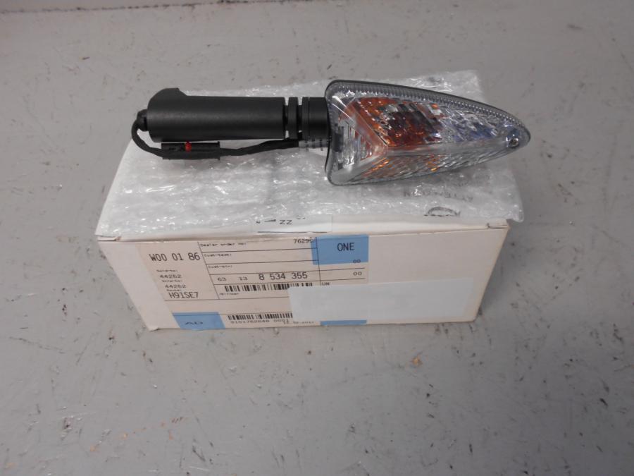 Framsidan på Blinkers från en BMW R 1200 GS -2017 motorcykel.