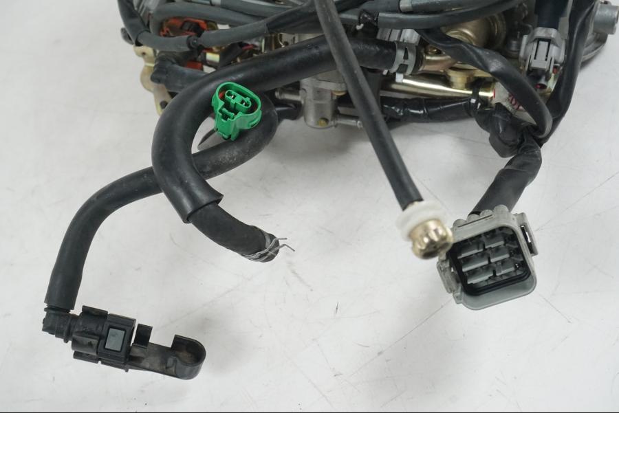 Extrabild3 på Spjällhus från en Yamaha YZF 1000 R1 -2004 motorcykel.