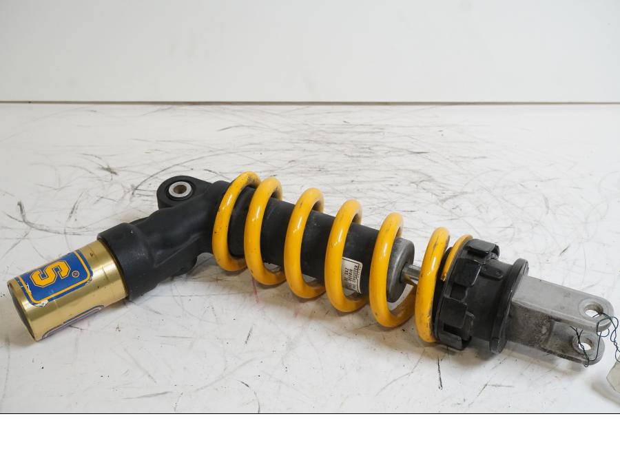 Framsidan på Stötdämpare från en Honda CBR 1000 RR -2004 motorcykel.