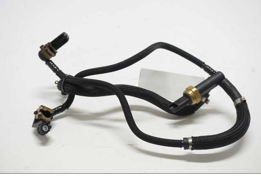 Baksidan på Fuel Rail från en BMW R 1250 GS -2019 motorcykel.