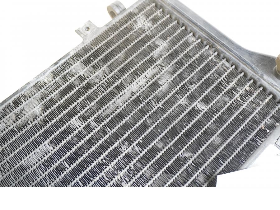 Extrabild2 på Vattenkyl från en Kawasaki ZXR 750 -1989 motorcykel.