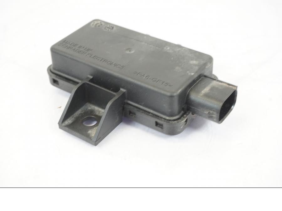 Framsidan på RDC Styrenhet från en BMW R 1250 GS -2019 motorcykel.