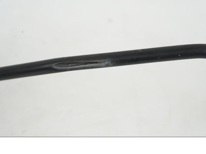 Snett nerifrån på Kopplingsledning från en Suzuki GSX-R 1000 -2007 motorcykel.