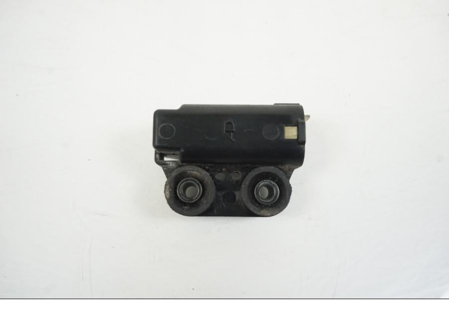 Baksidan på Tilt Sensor från en Yamaha XJR 1300 -2007 motorcykel.