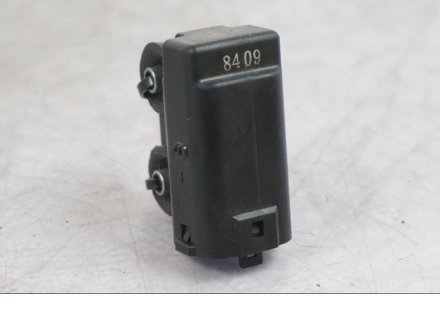 Vänster sida på Tilt Sensor från en Triumph Tiger -2009 motorcykel.