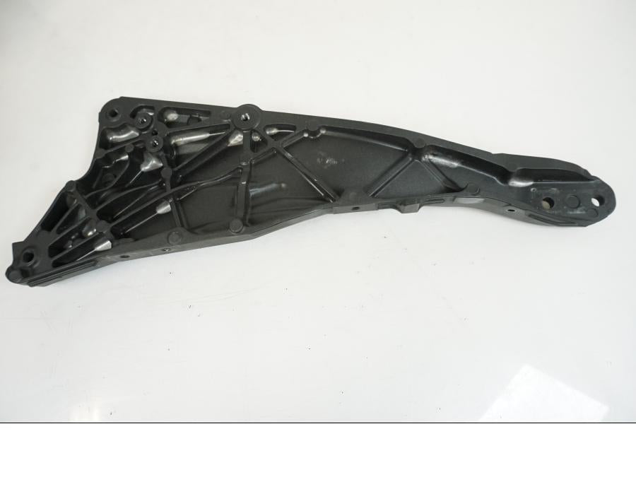 Baksidan på Ramskydd från en Kawasaki Z 1000 -2017 motorcykel.