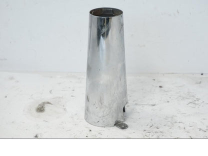 Baksidan på Gaffelbensskydd från en Kawasaki VN 1500 -1996 motorcykel.