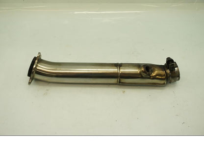 Baksidan på Mellanrör från en Suzuki GSX 1300 R -2003 motorcykel.