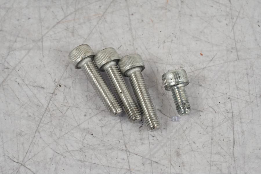 Snett uppifrån på Låssats från en Yamaha MT-09 SP -2018 motorcykel.