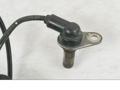 Snett uppifrån på ABS givare från en Triumph Tiger Explorer -2013 motorcykel.