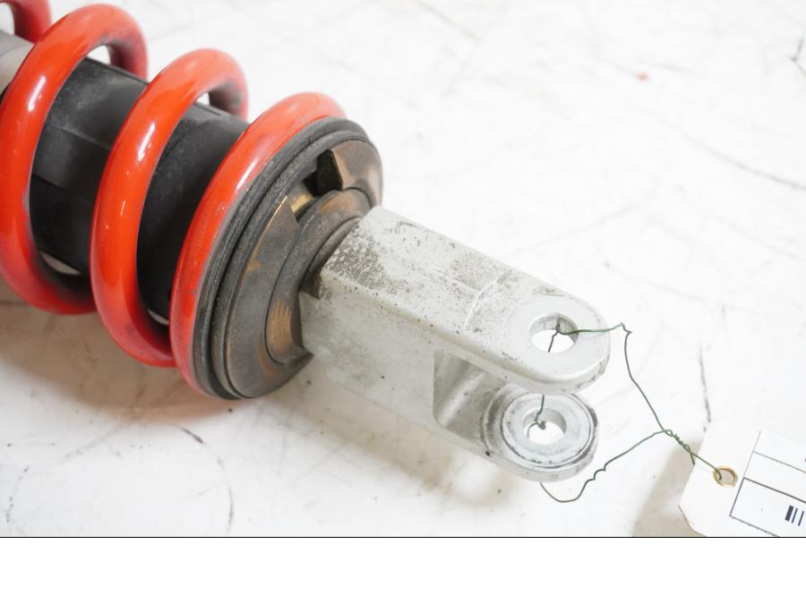 Vänster sida på Stötdämpare från en BMW S 1000 RR -2014 motorcykel.