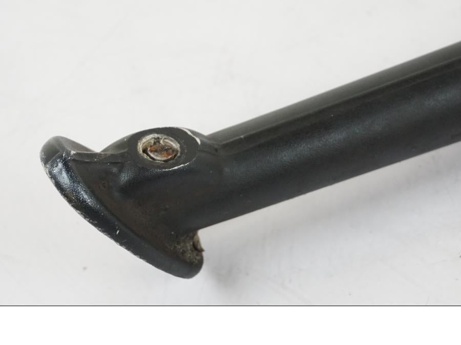 Baksidan på Sidostöd från en KTM 1290 Super Duke R -2015 motorcykel.