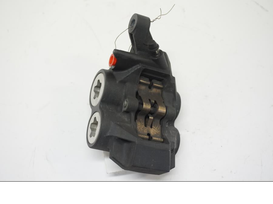 Framsidan på Bromsok från en Yamaha FZ1-SA -2007 motorcykel.