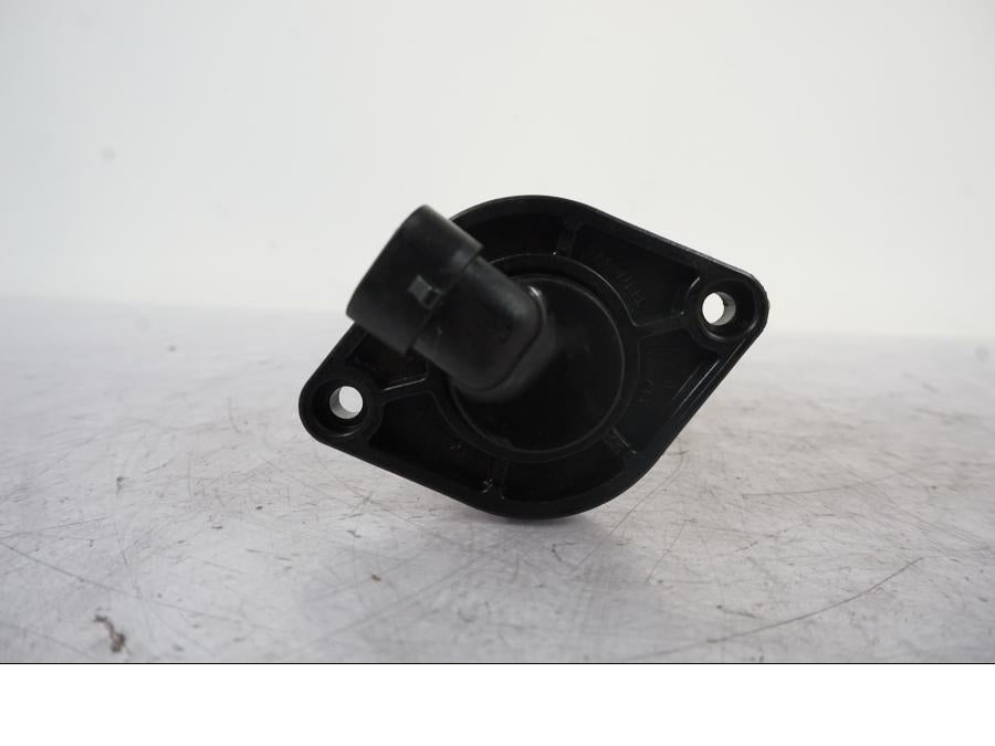 Snett uppifrån på Bensintankgivare från en KTM 1290 Super Duke R -2023 motorcykel.