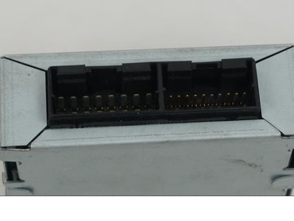 Vänster sida på ABS styrenhet från en Yamaha FZ-6 -2006 motorcykel.