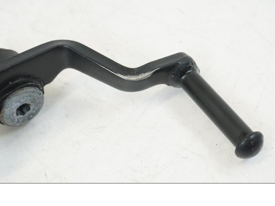 Baksidan på Växelpedal från en Yamaha MT-09 -2021 motorcykel.