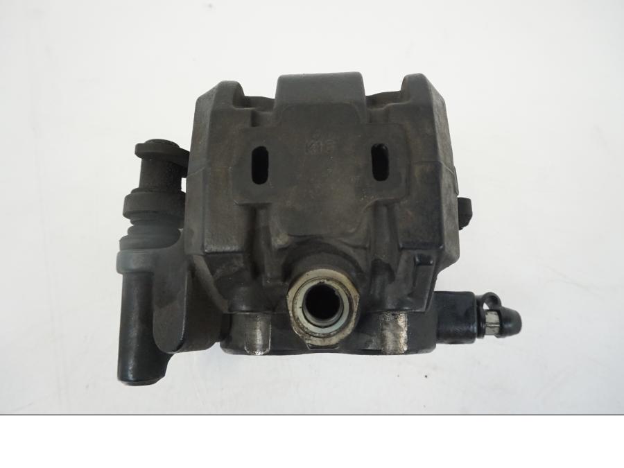 Höger sida på Bromsok från en Triumph Speed Triple -2009 motorcykel.