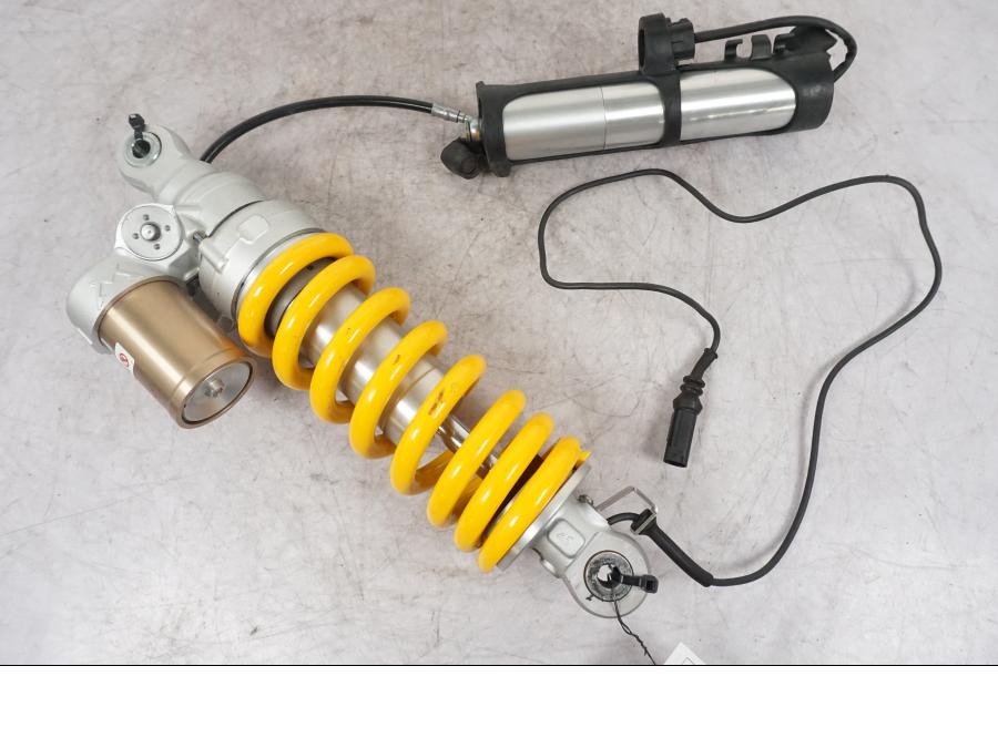 Framsidan på Stötdämpare från en Ducati Multistrada V4 -2024 motorcykel.