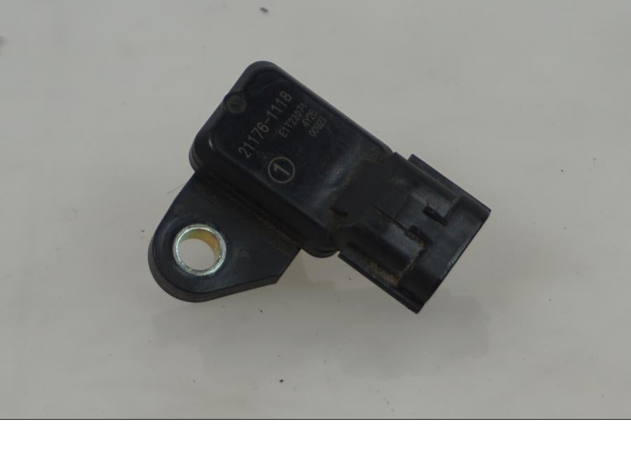 Framsidan på Mapsensor från en Suzuki VZ 1600 -2005 motorcykel.