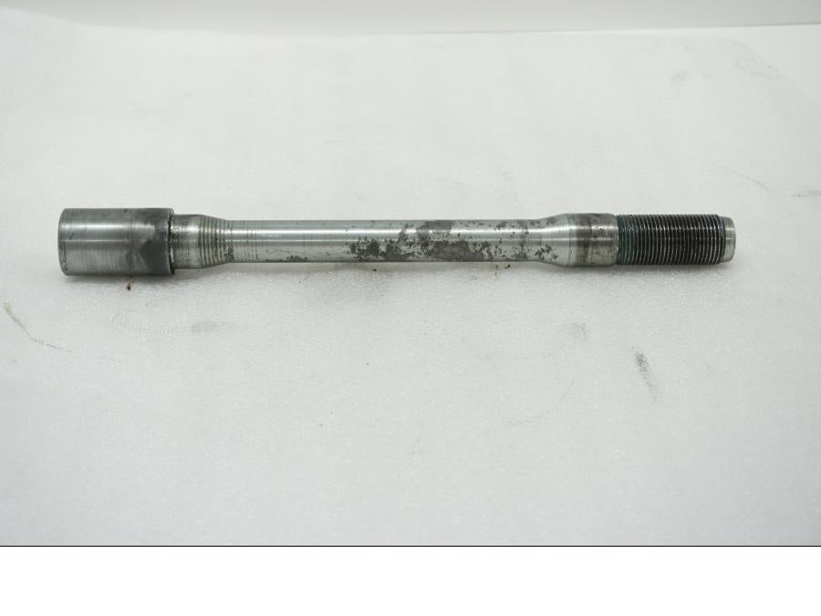 Framsidan på Axel från en Buell XB9S -2003 motorcykel.