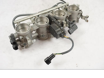 Snett uppifrån på Spjällhus från en Kawasaki ZZ-R 1400 -2009 motorcykel.