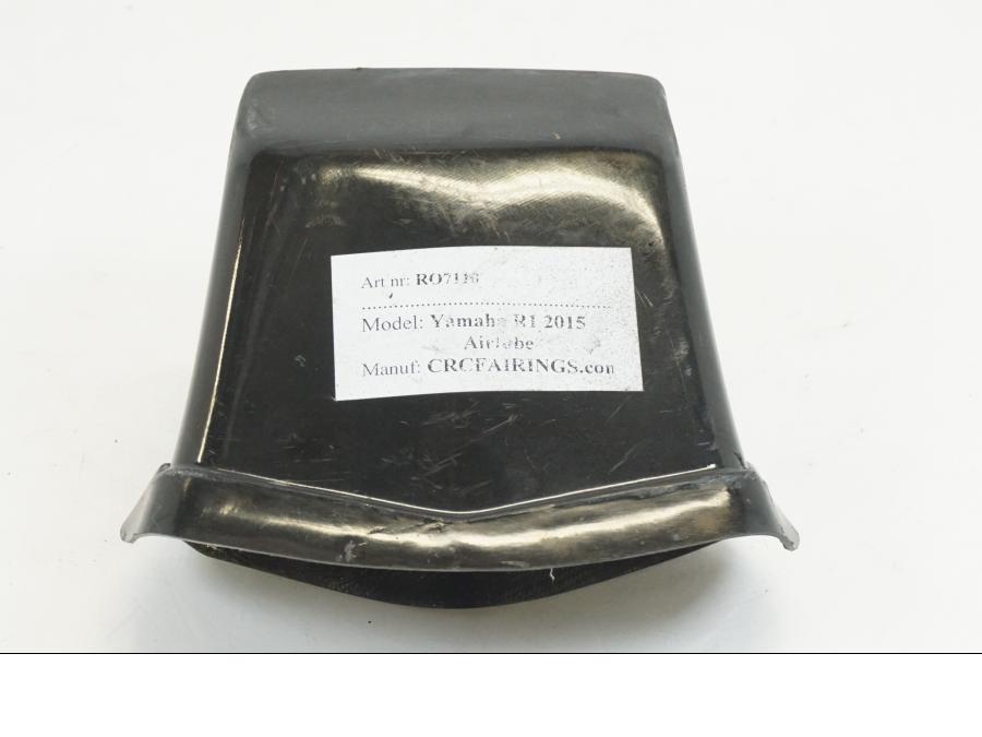 Vänster sida på Luftintag från en Yamaha YZF 1000 R1 -2015 motorcykel.