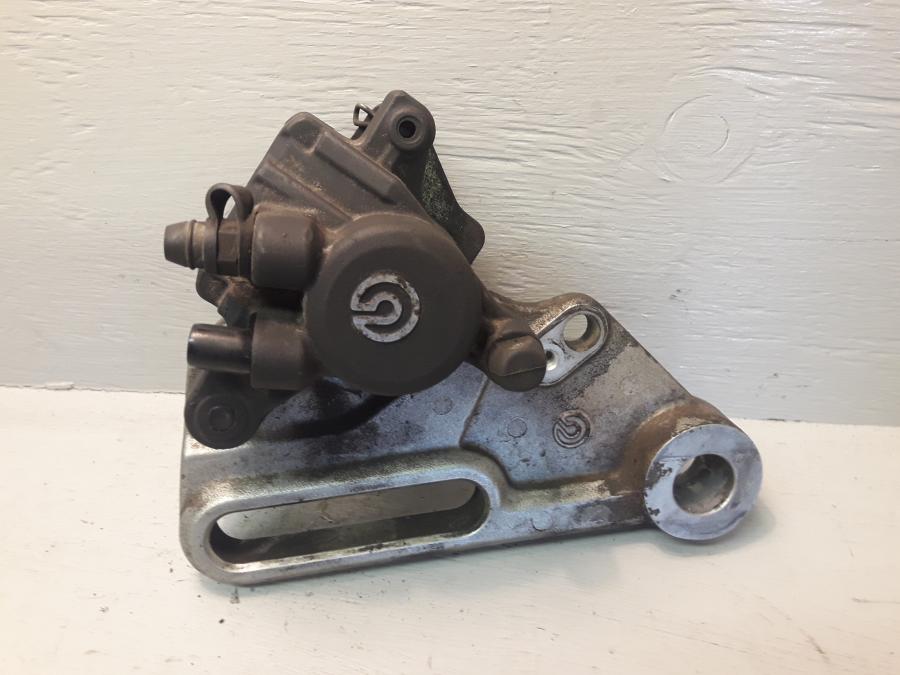 Framsidan på Bromsok från en BMW F 650 GS -2008 motorcykel.