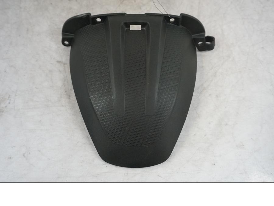 Framsidan på Svingskärm från en BMW S 1000 XR -2019 motorcykel.