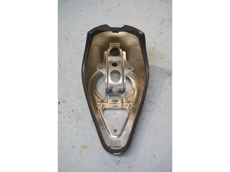 Höger sida på Instrumentkonsoll från en Kawasaki VN 800 -2001 motorcykel.