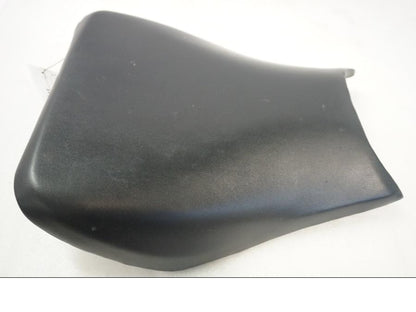 Vänster sida på Sadel från en Honda CBR 1000 RR -2007 motorcykel.