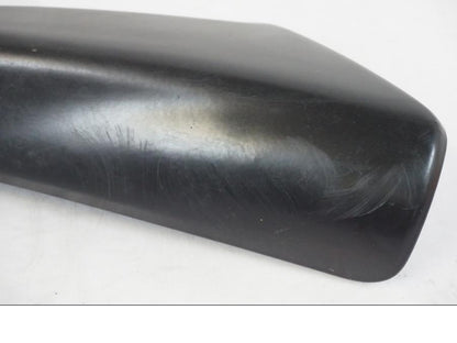 Snett nerifrån på Värmeskydd från en KTM 390 Adventure -2021 motorcykel.