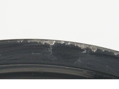 Snett uppifrån på Fälg från en Suzuki SV 650 S -2005 motorcykel.