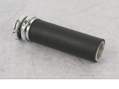 Baksidan på Gasreglage från en Suzuki VZ 800 -2000 motorcykel.