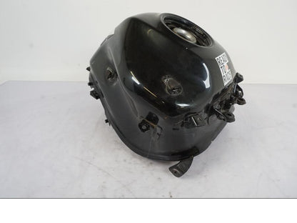 Framsidan på Bensintank från en KTM 125 Duke -2017 motorcykel.