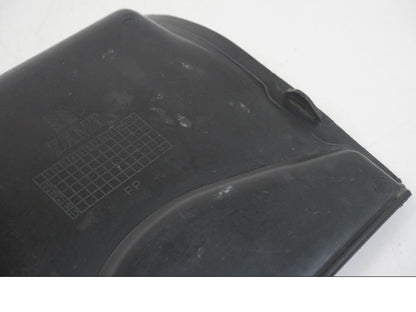 Snett nerifrån på Bakvinge från en Aprilia RS 125 -2008 motorcykel.