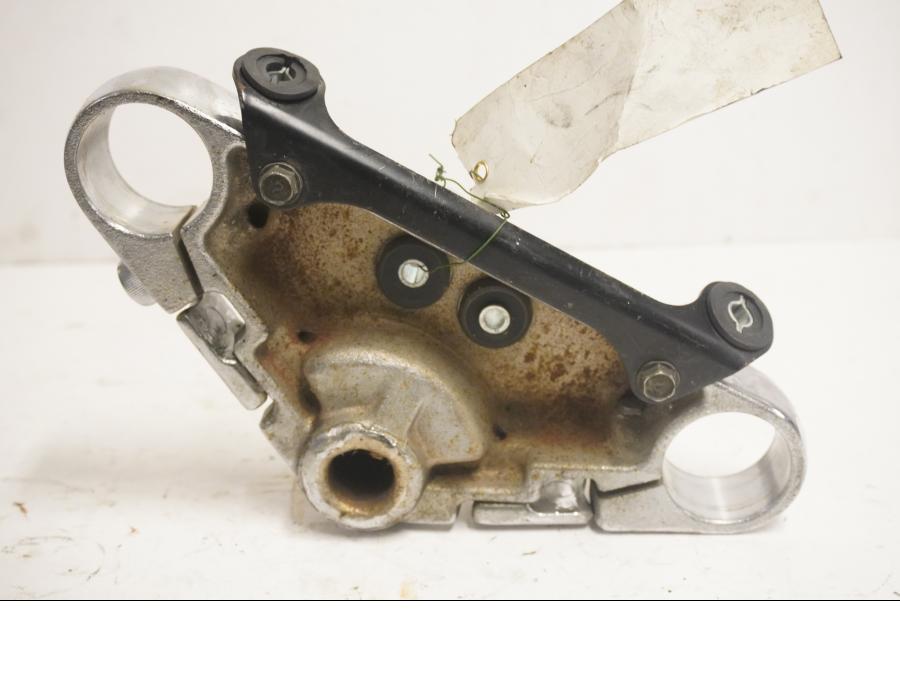 Baksidan på Gaffelkrona från en Kawasaki VN 1500 -1995 motorcykel.