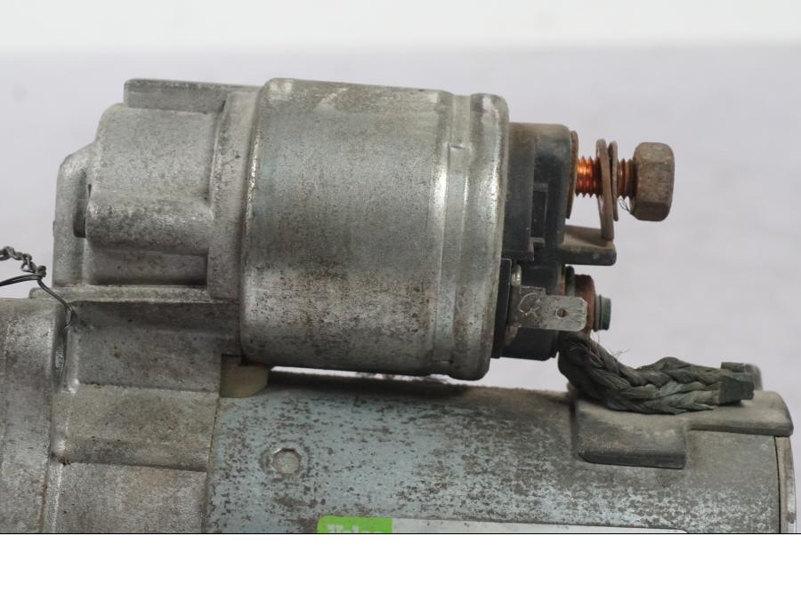 Höger sida på Startmotor från en BMW R 1200 GS -2005 motorcykel.