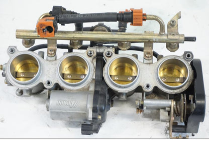 Extrabild1 på Spjällhus från en Yamaha YZF R6 -2006 motorcykel.