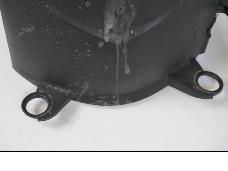 Snett uppifrån på Svingskärm från en KTM 990 SM -2009 motorcykel.