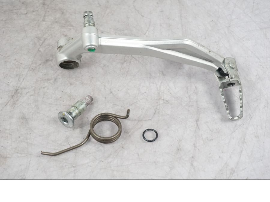 Framsidan på Bromspedal från en Ducati Multistrada V4 -2024 motorcykel.