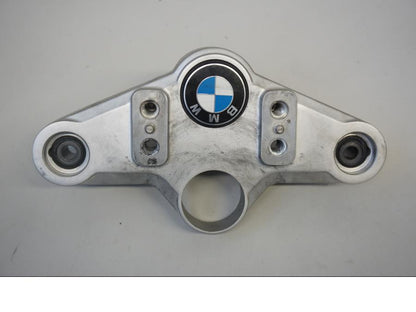 Baksidan på Gaffelkrona från en BMW R 1200 GSA -2011 motorcykel.