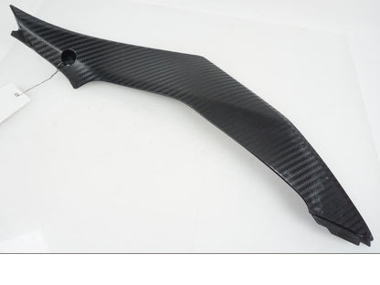 Vänster sida på Bensintankskåpa från en Suzuki GSX-R 1000 -2007 motorcykel.