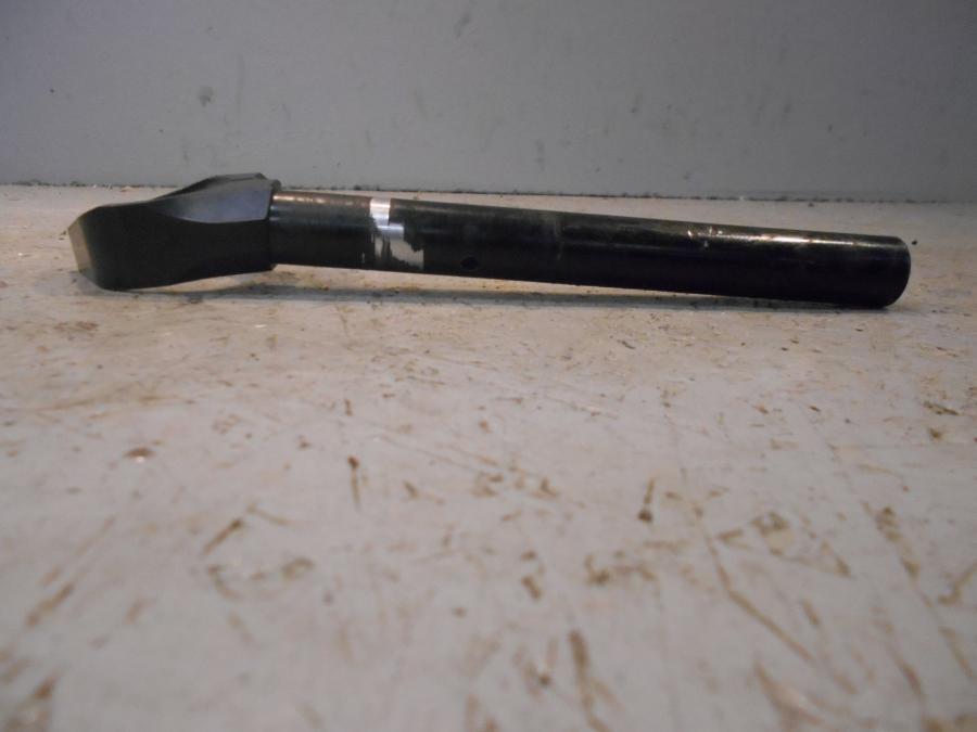 Framsidan på Styre från en Yamaha YZF R6 -2000 motorcykel.