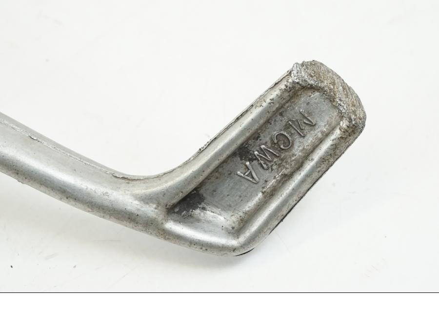 Vänster sida på Bromspedal från en Honda VFR 800 -2003 motorcykel.