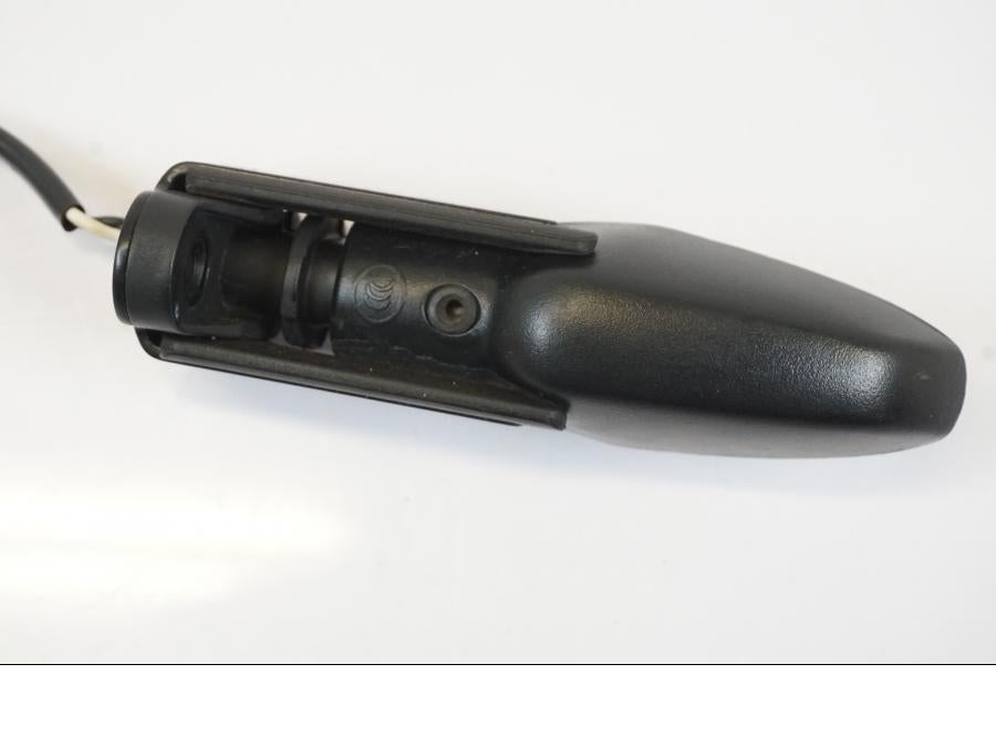 Höger sida på Blinkers från en Triumph Trident -2021 motorcykel.